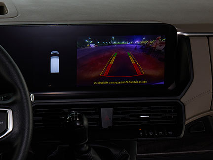 reversing-camera.webp