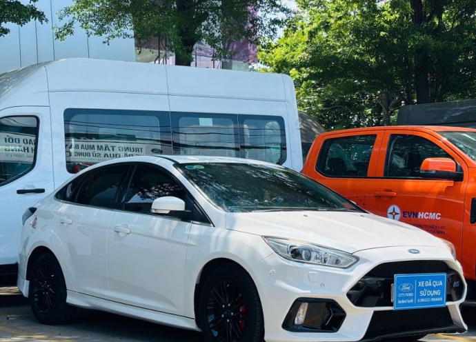 Ford Focus Titanium